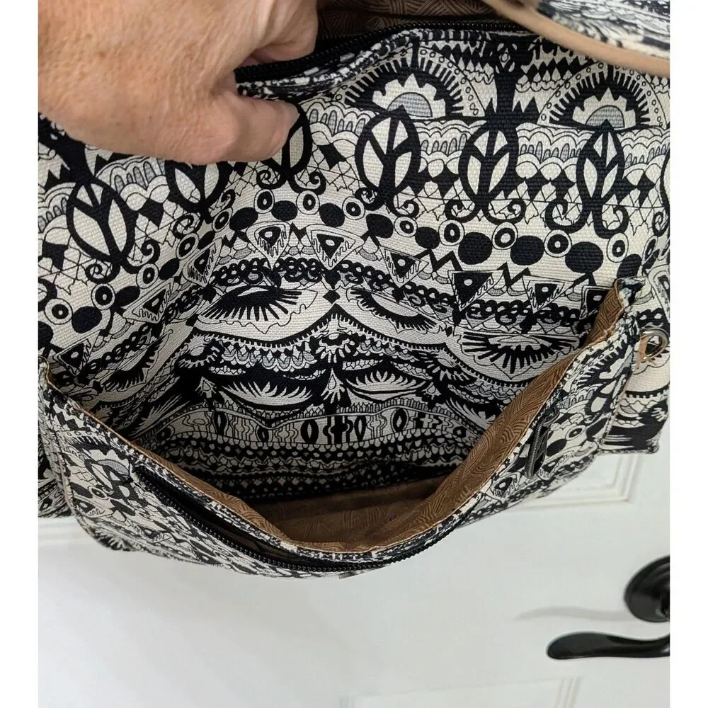 Sakroots Black & Tan Convertible Messenger Crossbody Hippie Peace Bohemian Bag